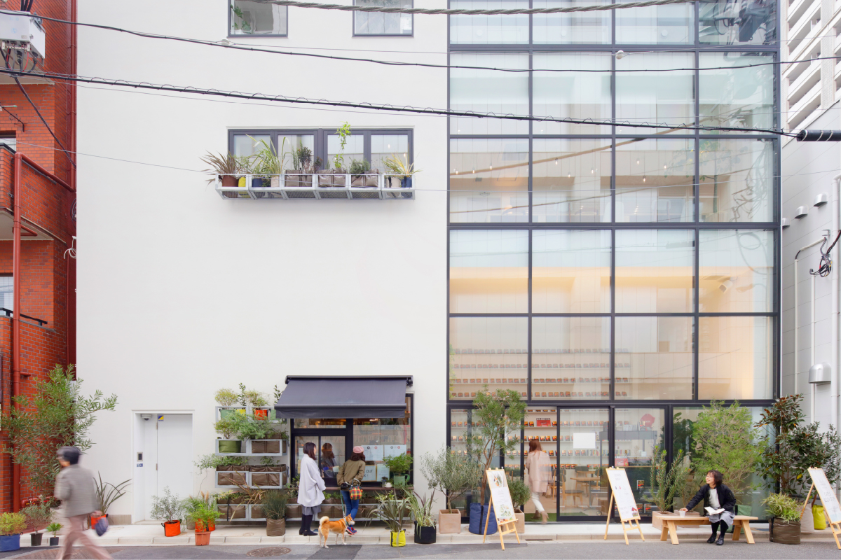 【浜町】まちづくりの仕掛け人と歩く、新たな魅力が生まれ続けるまち