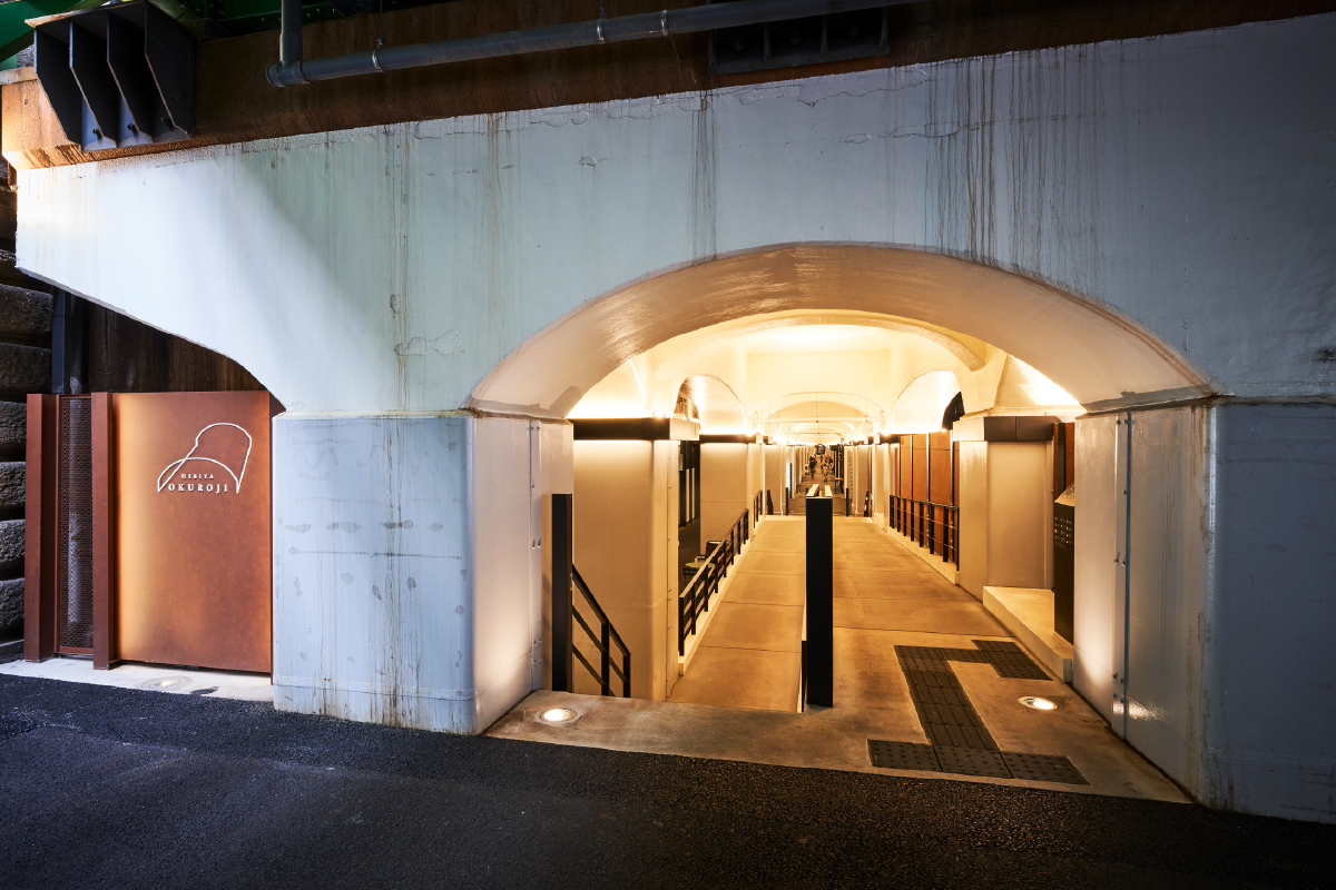 【日比谷OKUROJI】開発担当者と紐解く、煉瓦アーチと鉄道高架下建築の魅力