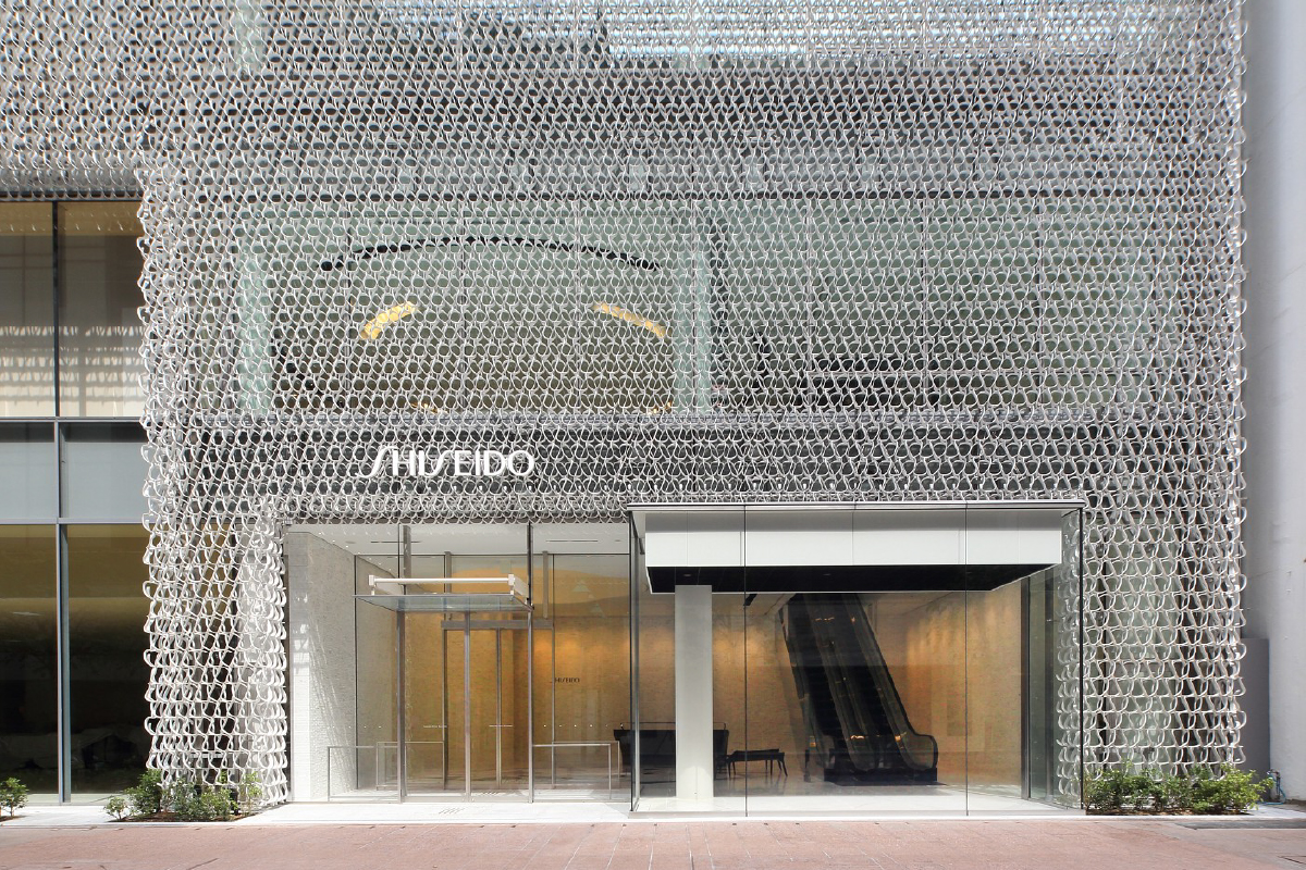 【銀座】美と文化の散歩旅、資生堂ギャラリーと未来唐草の資生堂銀座ビル内部へ