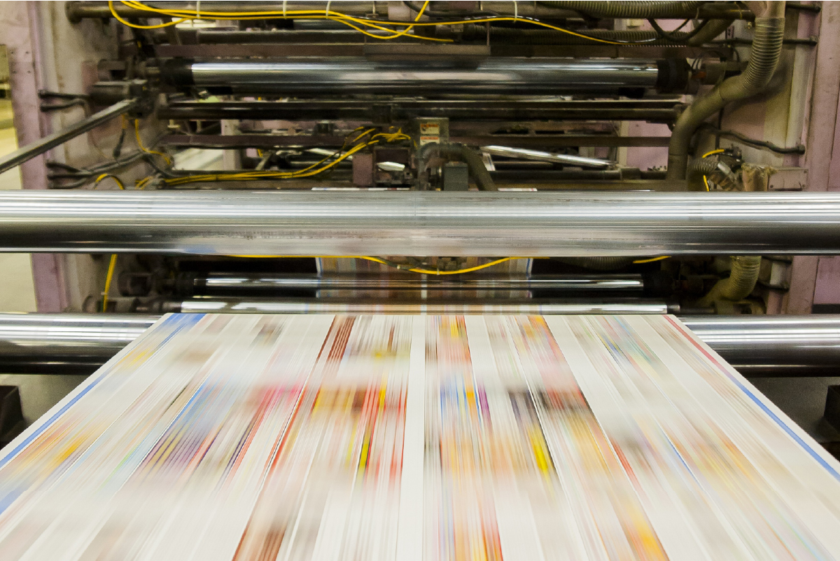 【朝日新聞東京本社】“印刷の神様”が案内する、地下の巨大印刷工場