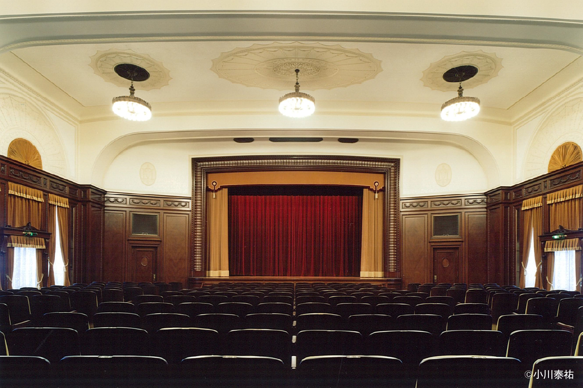 【明治生命館】岡田信一郎の代表作、改修担当者と読み解く特別ガイドツアー
